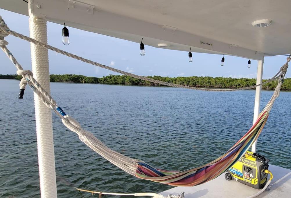 Hotel Beautiful Houseboat In Key West Esterno foto