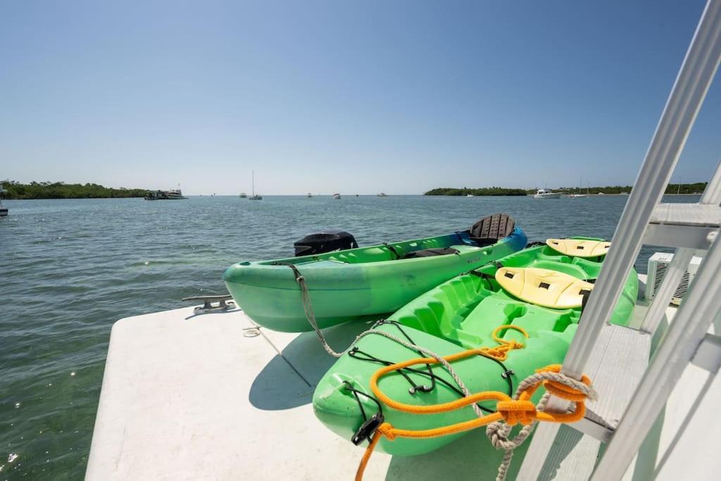 Hotel Beautiful Houseboat In Key West Esterno foto